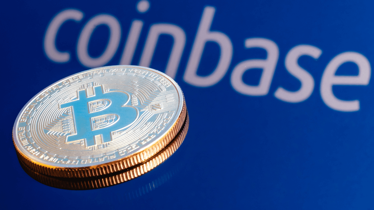 Coinbase Suspends Stablecoin Trading for Canadian Users