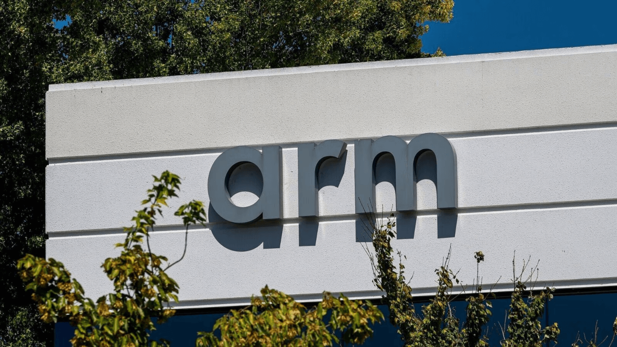 Arm's Share Price Surges 25% as Valuation Crosses $72 Billion