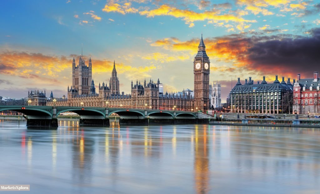 UK prepares major cryptocurrency regulatory overhaul for 2025, aligning with global trends and competing with EU's MiCA regulation