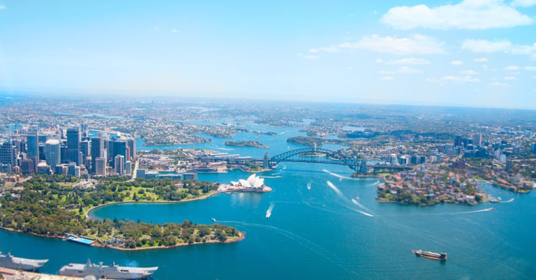 Australia Grants Licensing Relief for Stablecoin Intermediaries